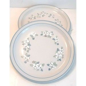 2 Chantilly Dinner Plates Fleur de Lune Hand Decorated Stoneware by Hearthside